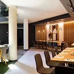 Aparthotel Elite & 4*