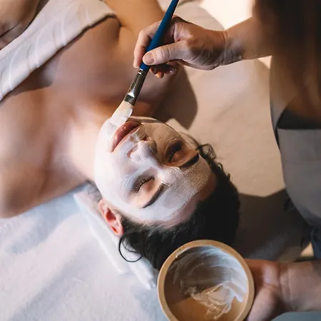 מלון דירות Elite & 4*