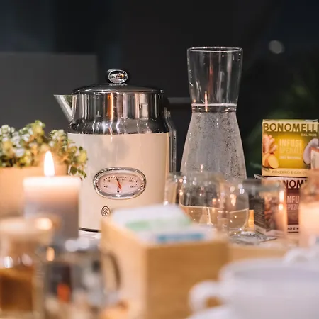 Aparthotel Elite & 4*