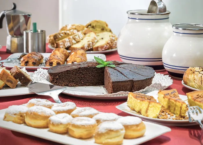 Elite & מלון דירות 4*