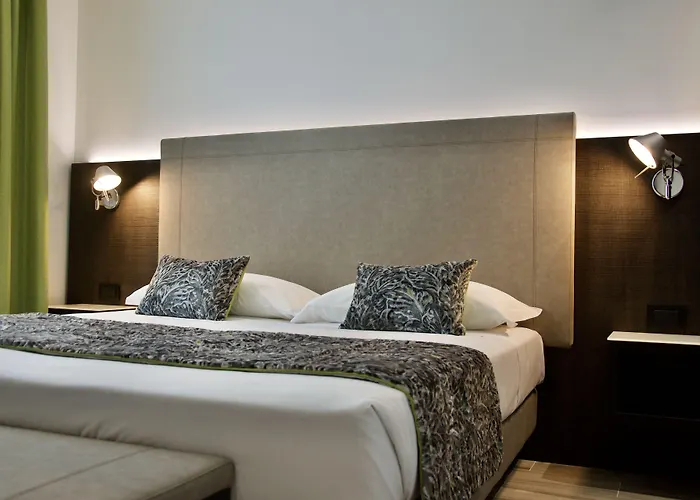 Elite & 4* מסטרה