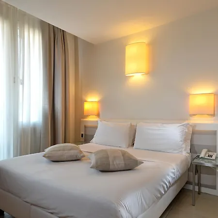 Ξενοδοχείο με διαμερίσματα Elite & Μέστρε