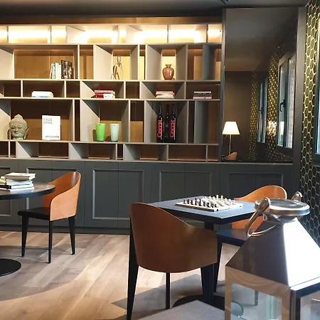 Hotel apartamentowy Elite & 4*
