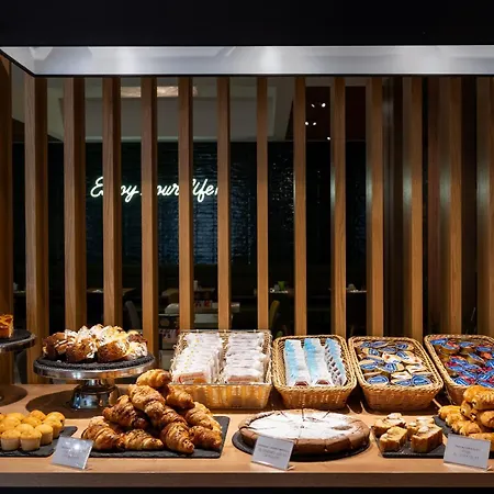 アパートホテル Elite &