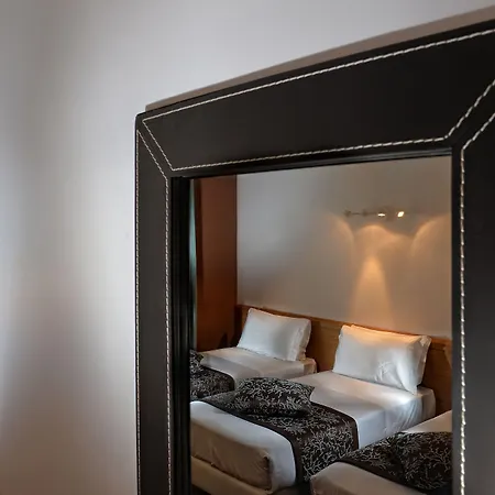 アパートホテル Elite &