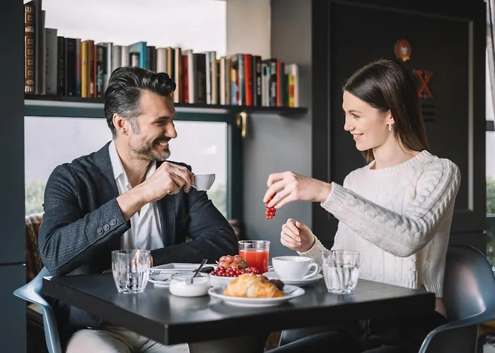 Ξενοδοχείο με διαμερίσματα Elite & 4*